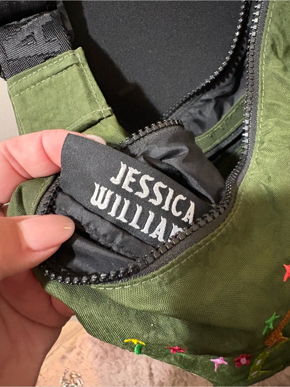 Baggu Jessica William Medium Crescent - Picture 7 of 7